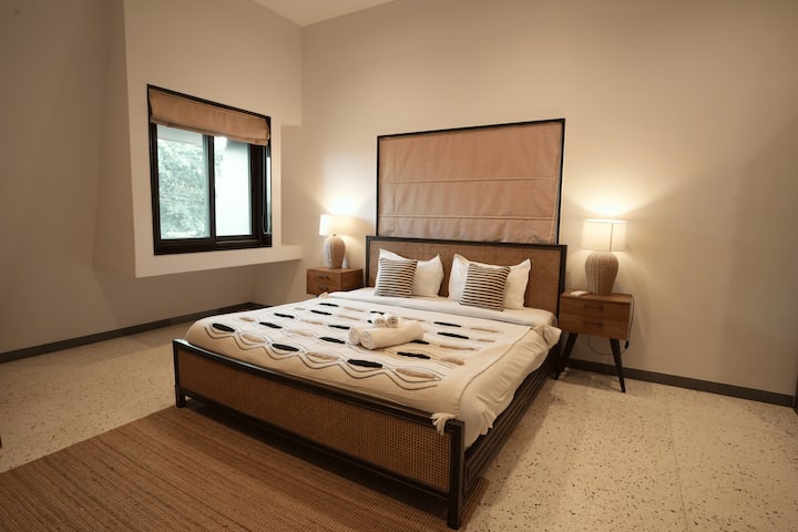 Bedroom 2 image 2