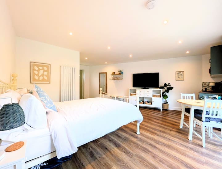 Seadrift: Brand-new Sussex Coastal Retreat - Pagham
