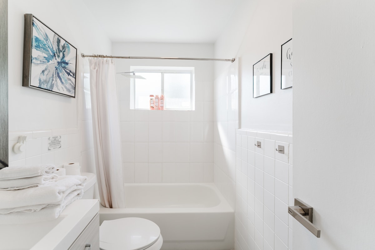 5-Star Location | Heart of Wynwood 2BR+Parking