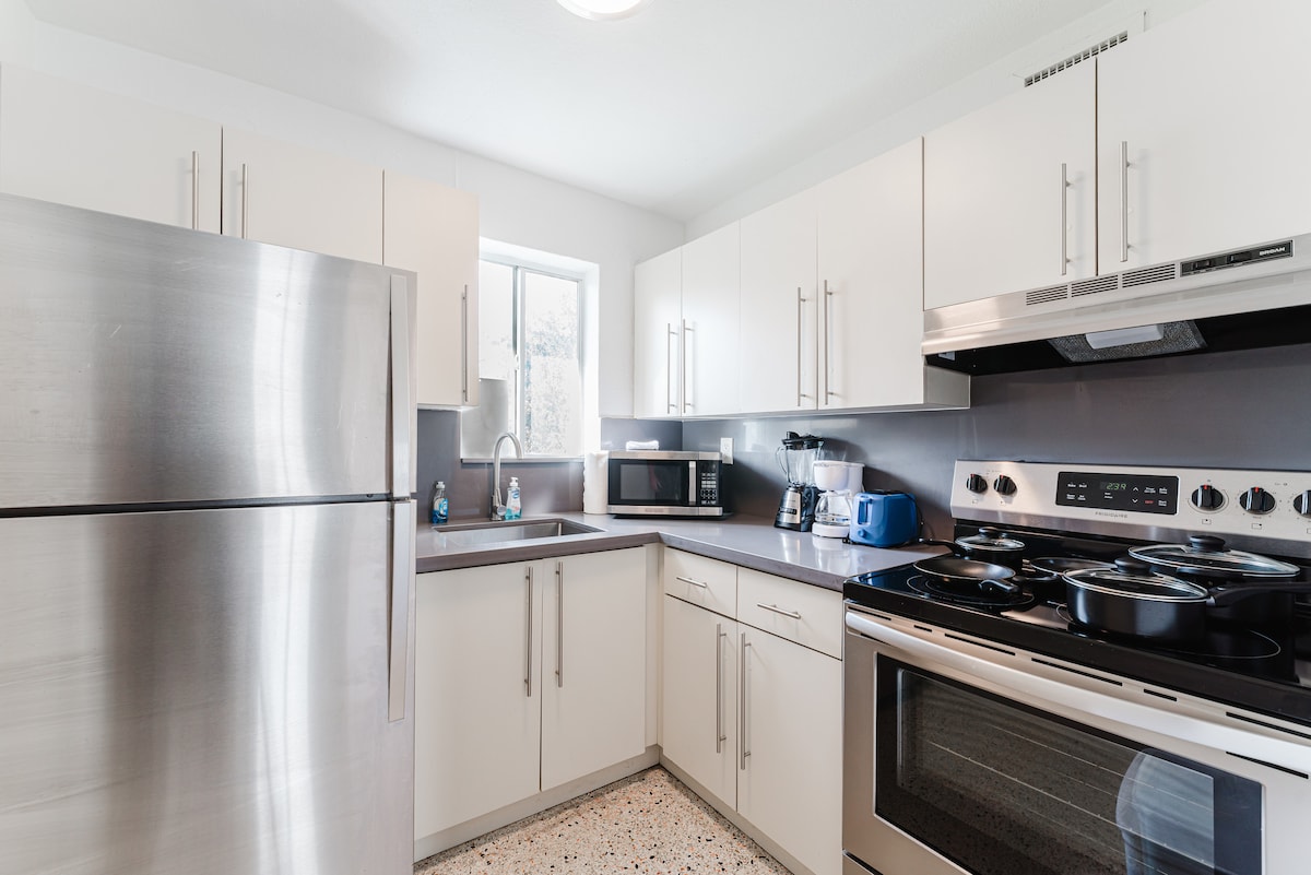 5-Star Location | Heart of Wynwood 2BR+Parking
