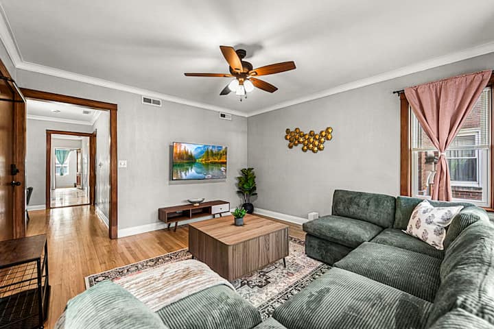 Spacious & Relaxing 3bd For 6, W/garage + Laundry - Bedford, PA