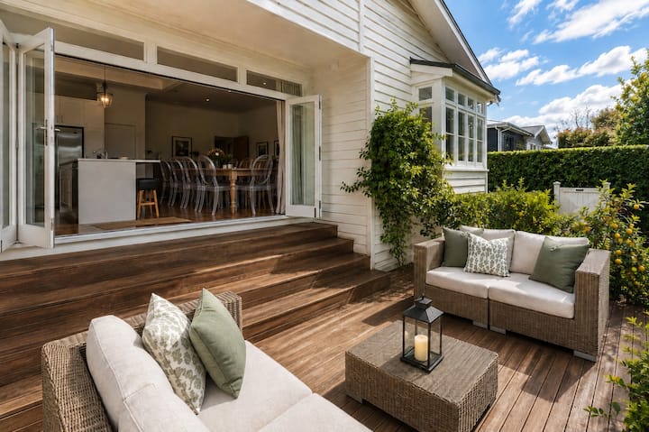 Charming Character Home In Mt Eden - Auckland