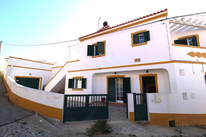Villa Grandvale By Tripalg - Monte Gordo