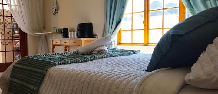 Coastline Serenity - Bryde's - Kleinmond