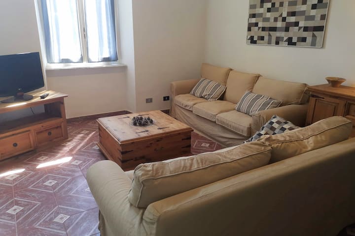 Luminous Apt In San Salvario  5min To Metro - Moncalieri