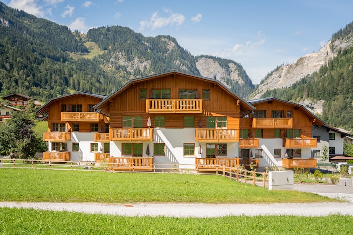 Ferienwohnung Dorfgastein | Bergblick & Therme - Lend