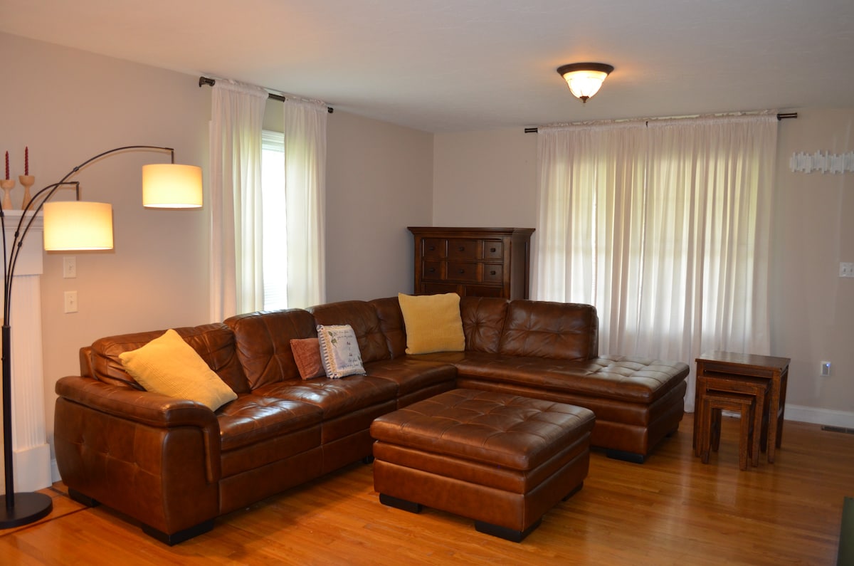 Queen Rooms