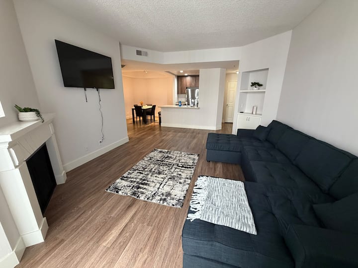 Central 2bd/2ba On Wilshire Blvd W/gym&pool - Los Ángeles