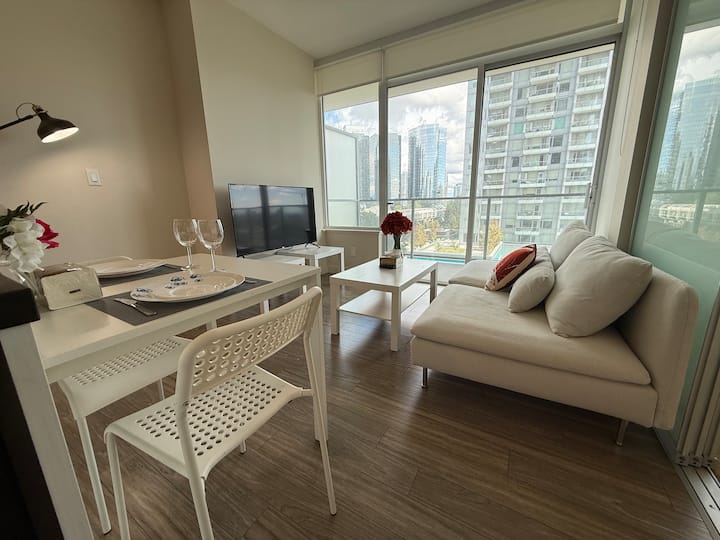 Quiet Burnaby 1br/1ba Near Metrotown - Burnaby