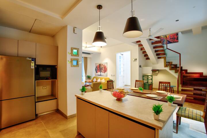Full kitchen image 2
