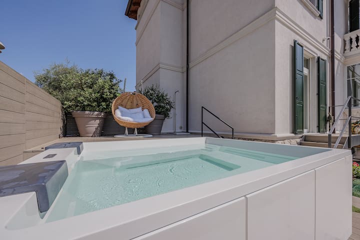 Private Design Suite - Torre - Riva del Garda