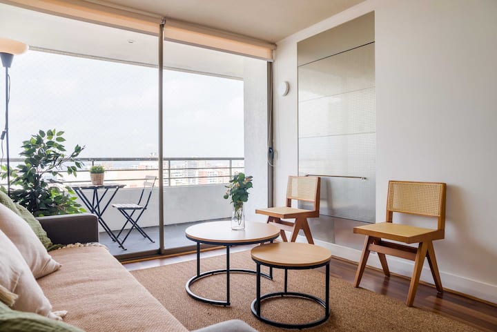 Chic 2 Bedroom Apartment For 3 With Pool And Gym - Las Condes
