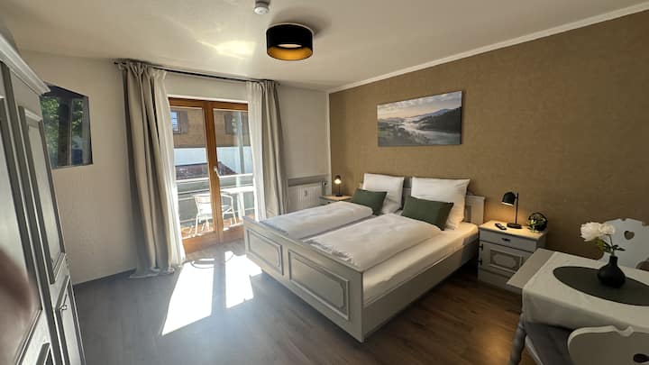 Doppelzimmer Mit Balkon Gartenblick - Rettenberg