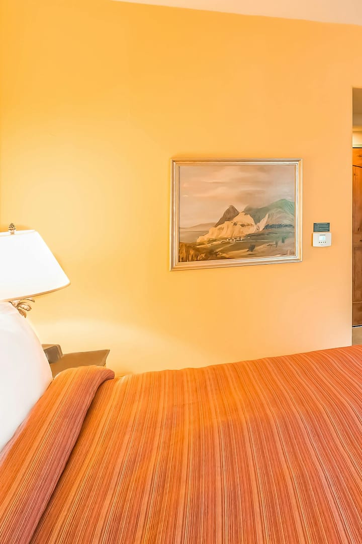 One Bedroom Suite - King - San Jose, CA