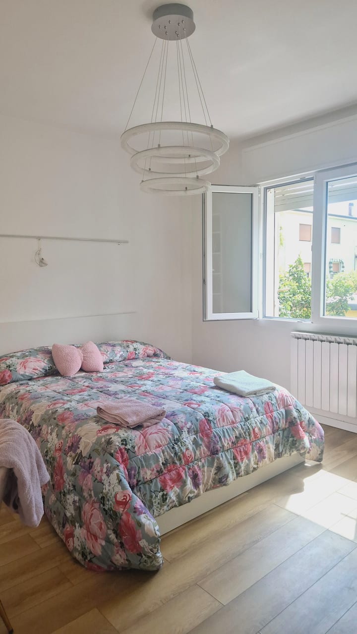 Near Venice Cozy Duplex - Benetke