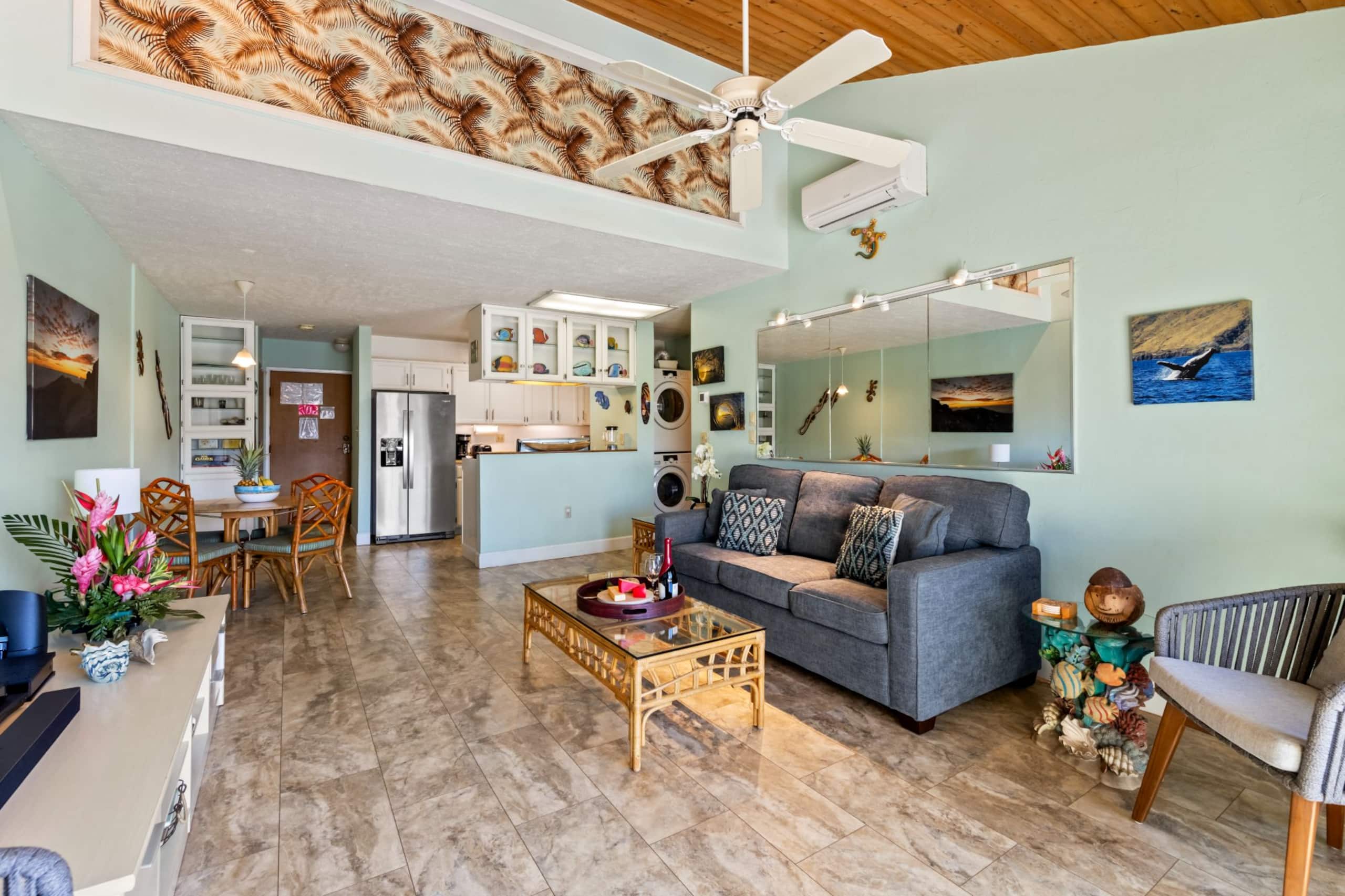 Condo in Kihei · ★4.71 · Studio · 3 beds · 2 private baths - Image 3