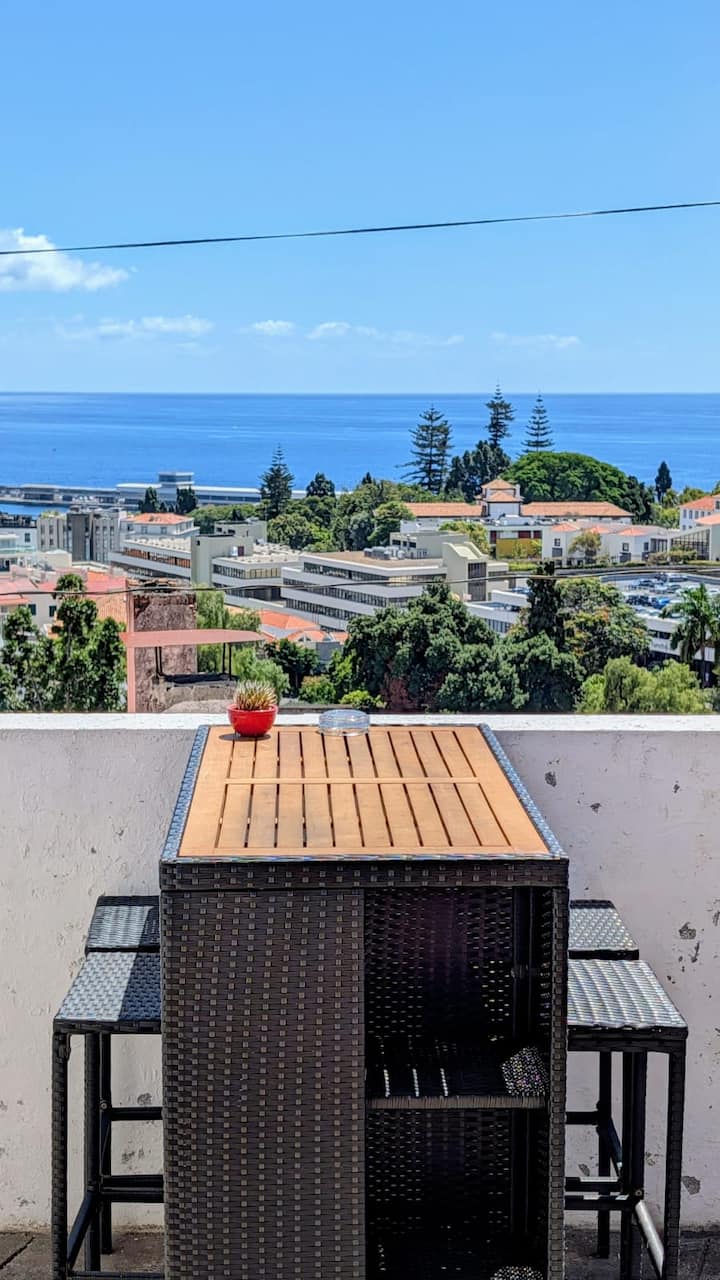 Varanda Do Funchal - Funchal