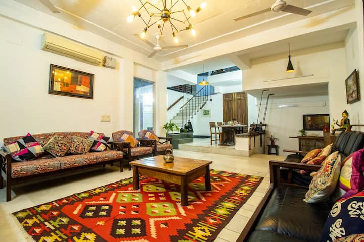 Opulent Antique 6br Independent Villa In Gurugram - Gurgaon