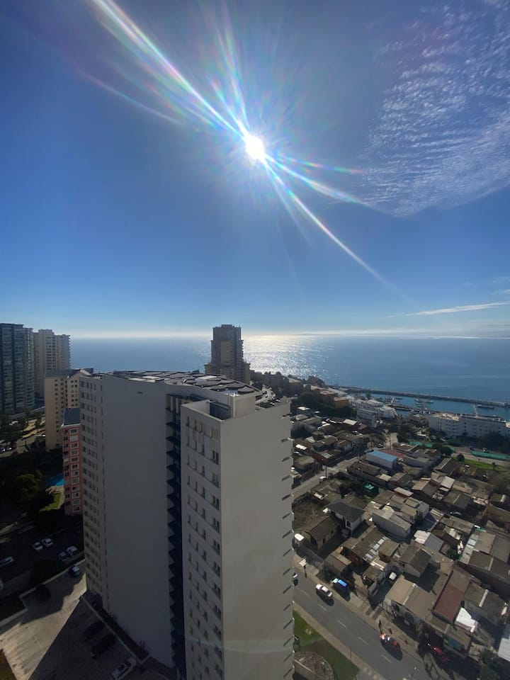 Vista Al Mar Piso 23 · Piscina Temperada Montemar - Concón