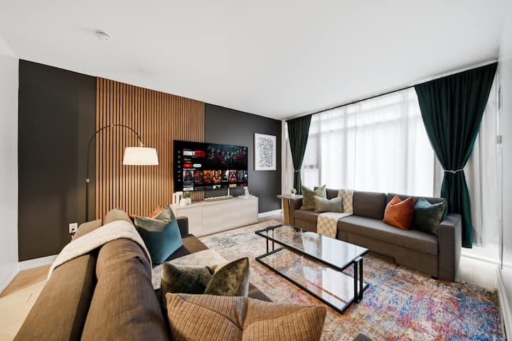 The City Cottage | Sleeps 16 | Cn Tower | 85 Tv! - Torontó