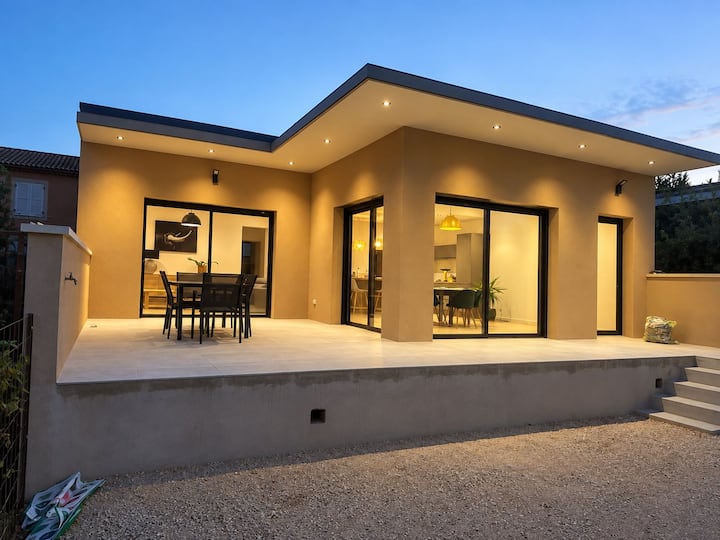 Maison Avec Jardin & Terrasse - Uzès 5min - Uzès
