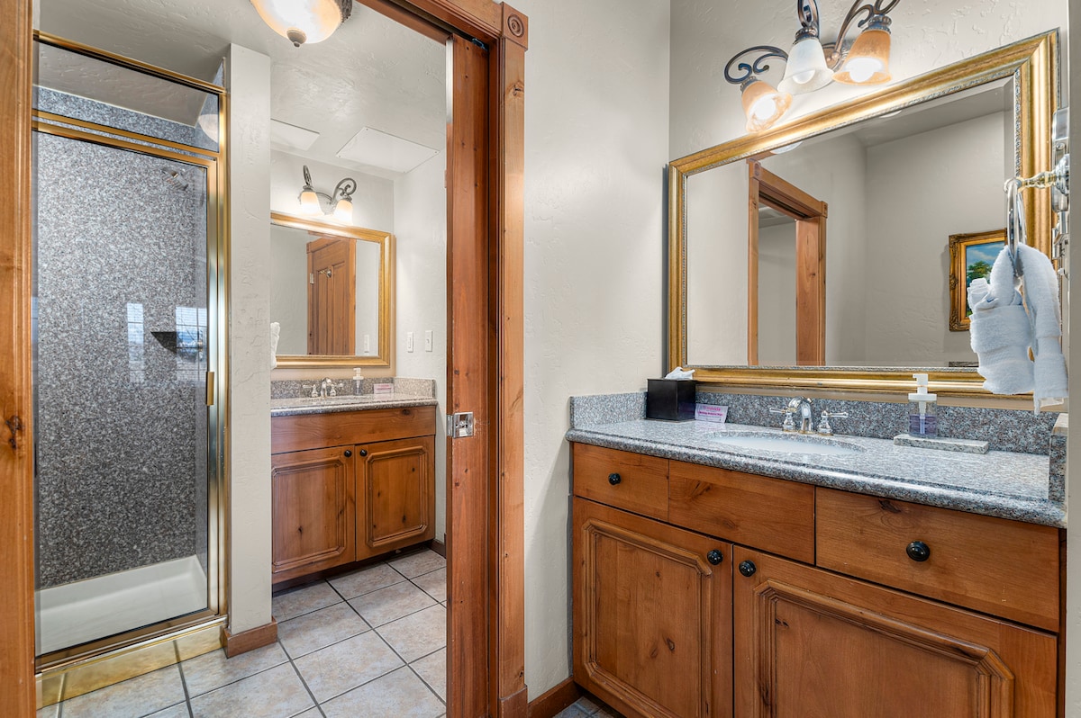 Zermatt Condo