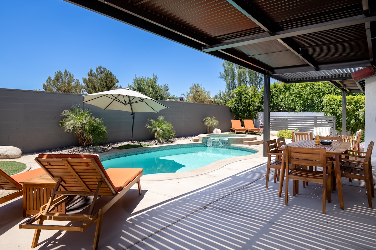Maison de plain-pied avec piscine et spa, animaux de compagnie acceptés ...