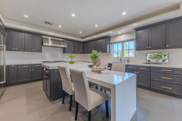 Elegant 5br House | Inviting Place To Gather - Pasadena