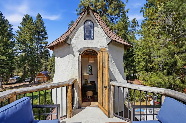 The Hobbit House | Lakefront + Hot Tub + Sauna - Cabins for Rent in ...