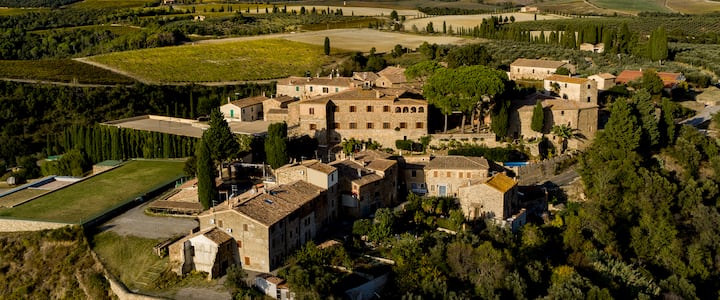 Camigliano Wine Estate  The Borgo | 16 Guests - Montalcino