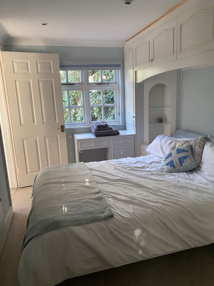 Beautiful Country Annexe Flat - Rural Noak Hill - Romford