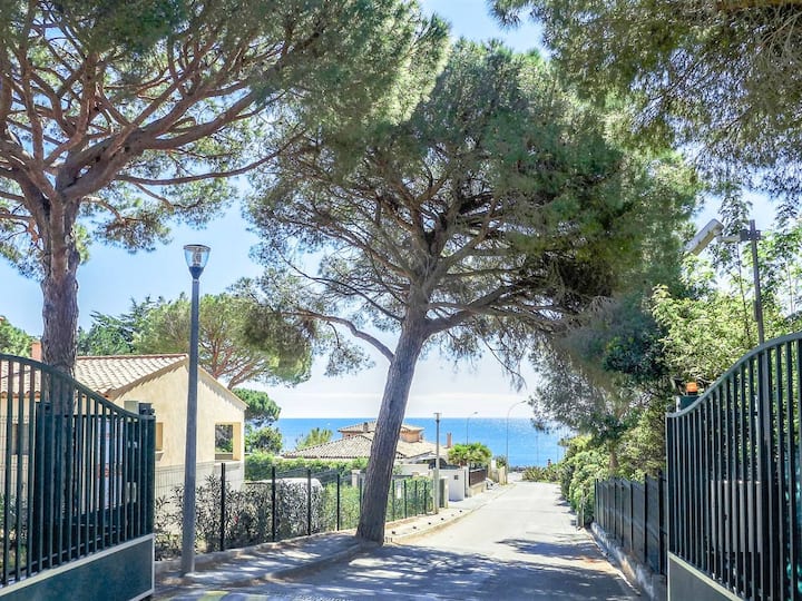 Charmant Appartement Proche De La Mer Wifi Et Clim - Saint-Tropez