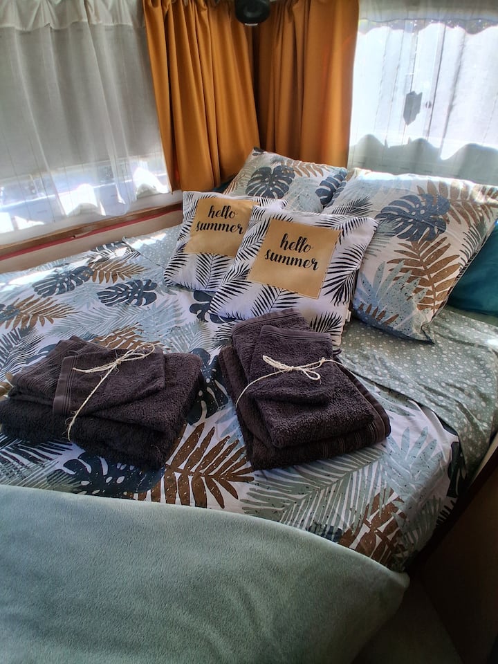 Logement Atypique Camping-car,10 Min Du Puy Du Fou - Les Epesses
