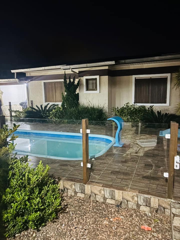 Sal Shrt Cozy kiosk with private pool - Tiny houses for Rent in Arroio do Sal ...