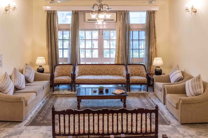 Casa Q7 - Gurugram