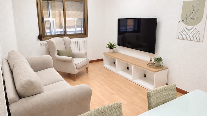 Apartamento De 3 Dormitorios Con Parking Incluido - Saragosse