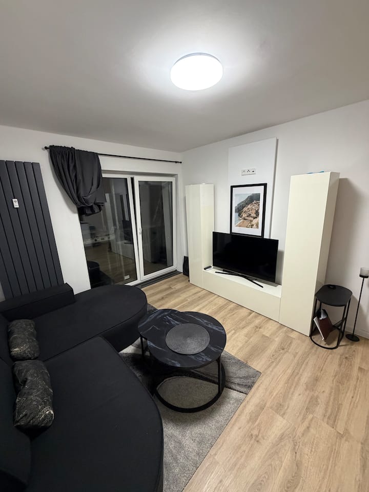 Modern Apartment Mit Schlafzimmer Innenstadt - Munich