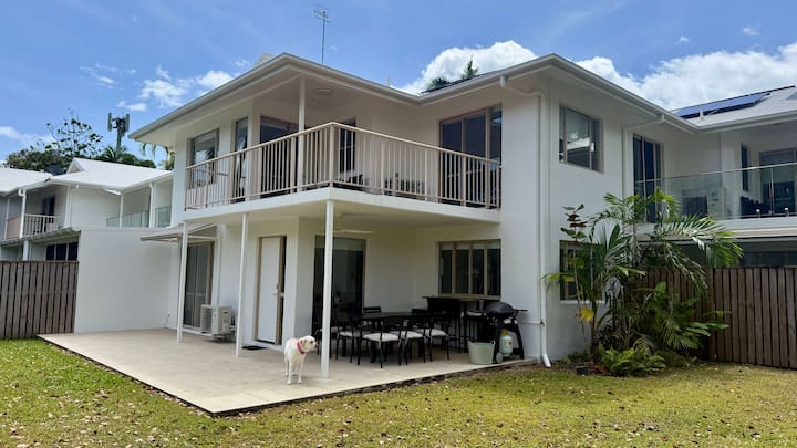 Escape On St Crispins Pet Friendly Retreat - ポートダグラス