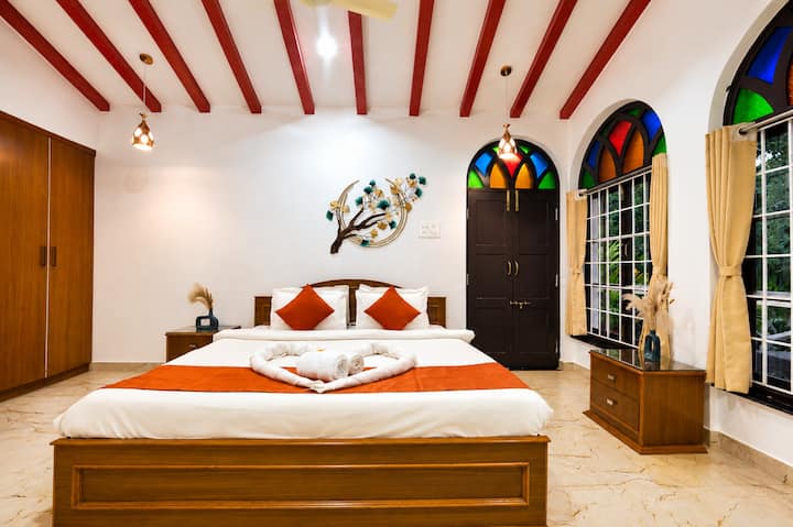 Bedroom 3 image 1