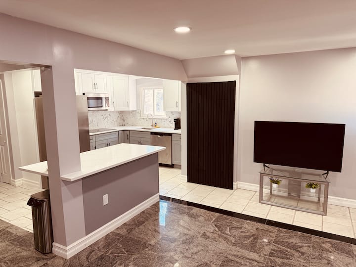 Airport & Nyc Long Island Apartment Near Jfk & Lga - Valley Stream, NY