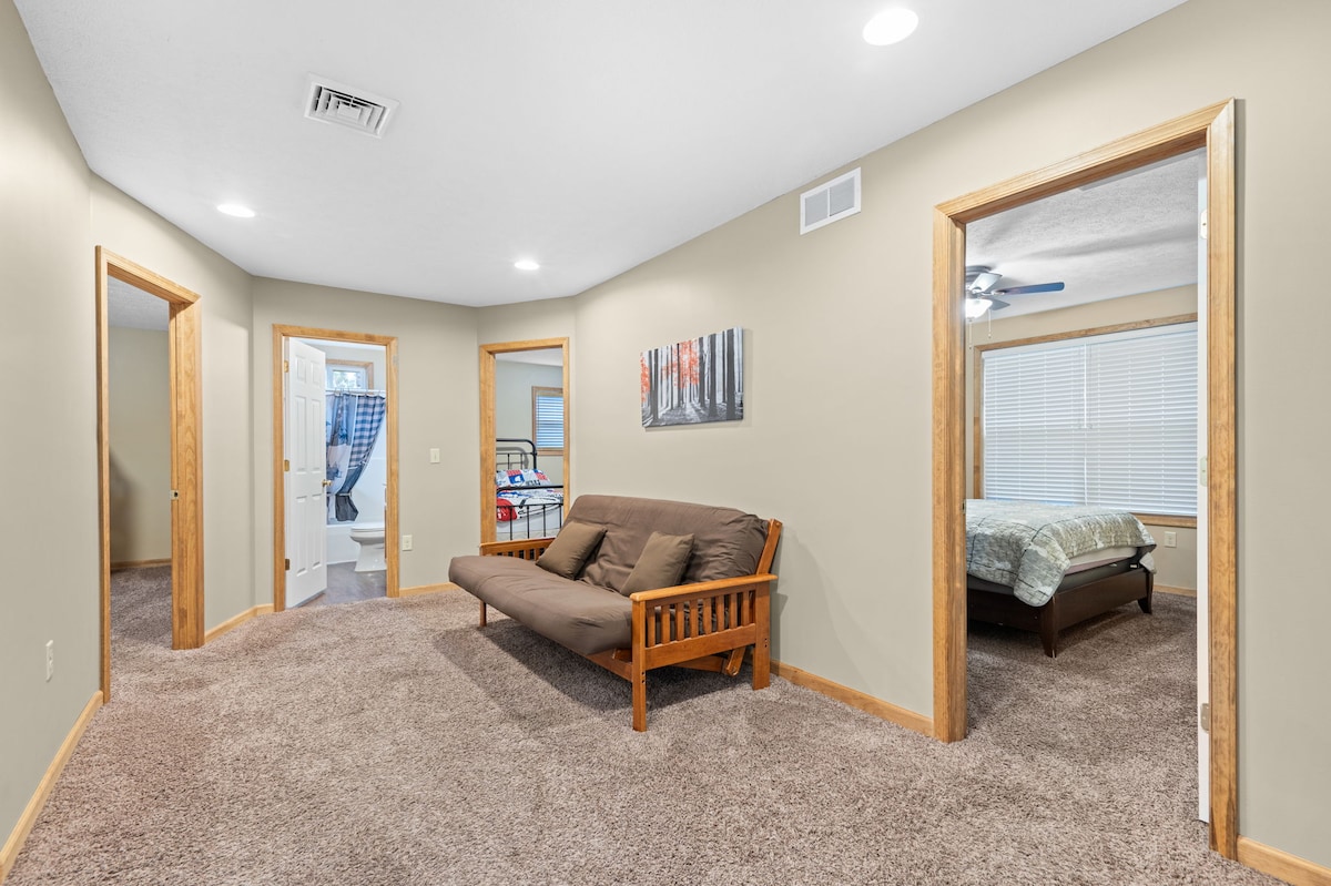 Living room image 2