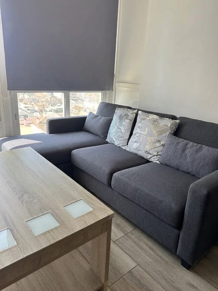 Apartamento En Primera Línea De La Playa - Fuengirola