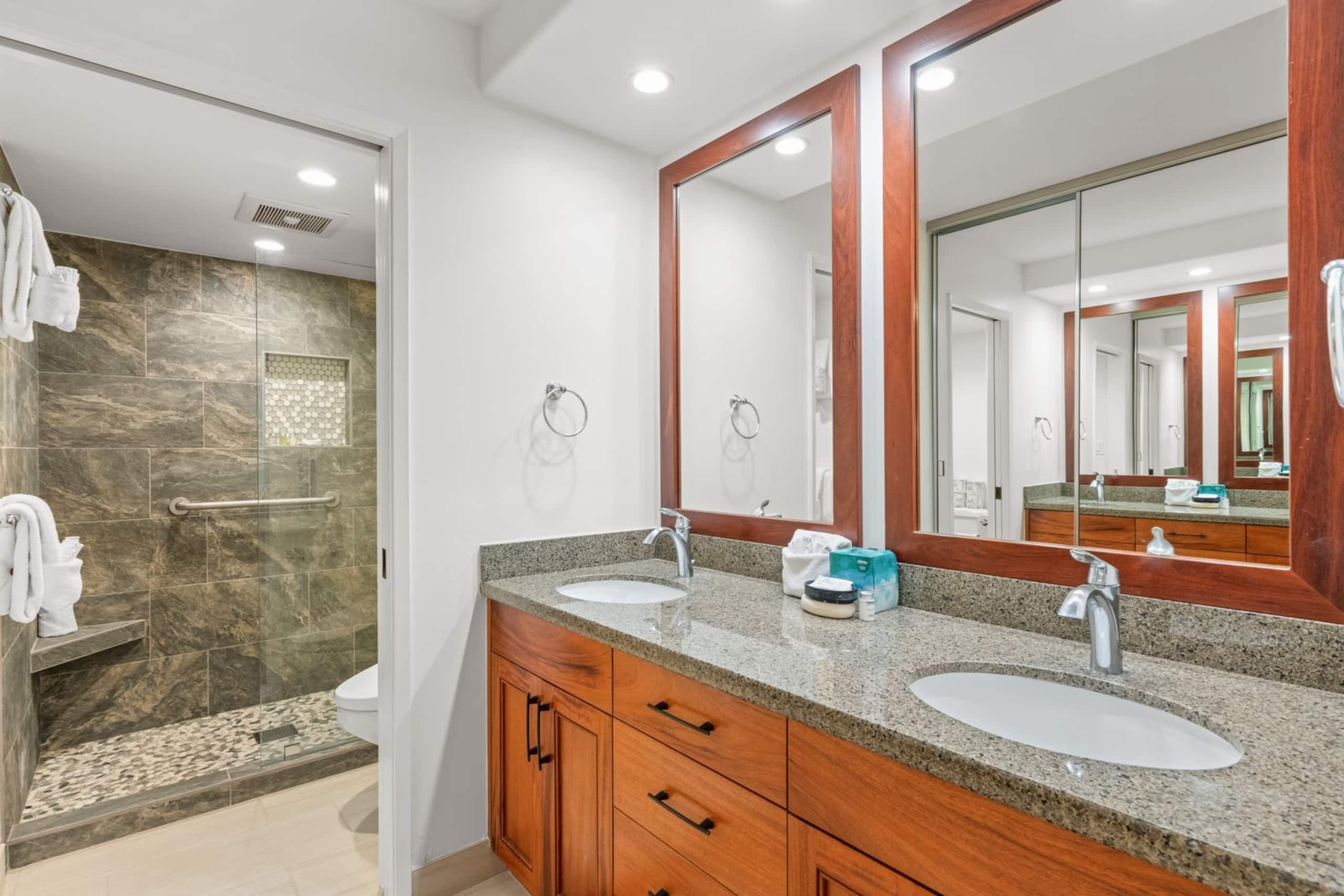 Condo in Lahaina · ★5.0 · 2 bedrooms · 2 beds · 2 baths - Image 17