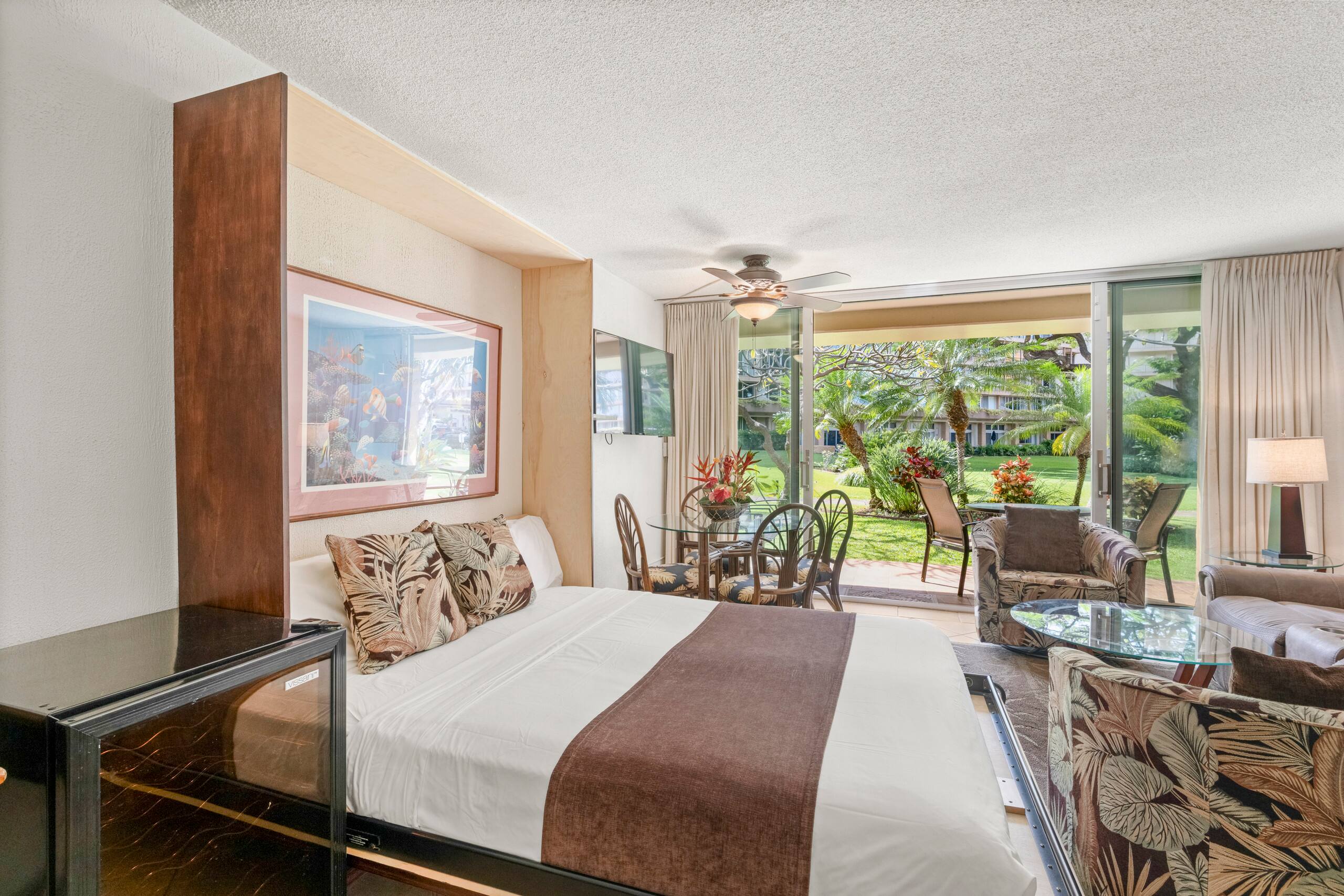 Condo in Lahaina · ★4.8 · Studio · 2 beds · 1 shared bath - Image 10