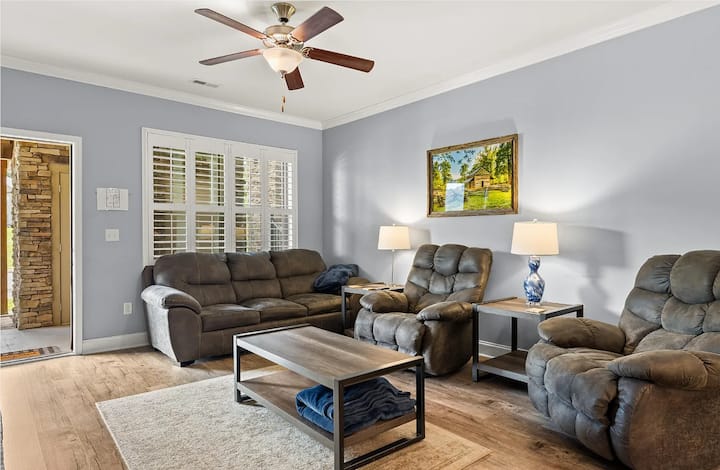 Cades Cove Paradise - Fireplace, Sun Loungers! - タウンセンド, TN
