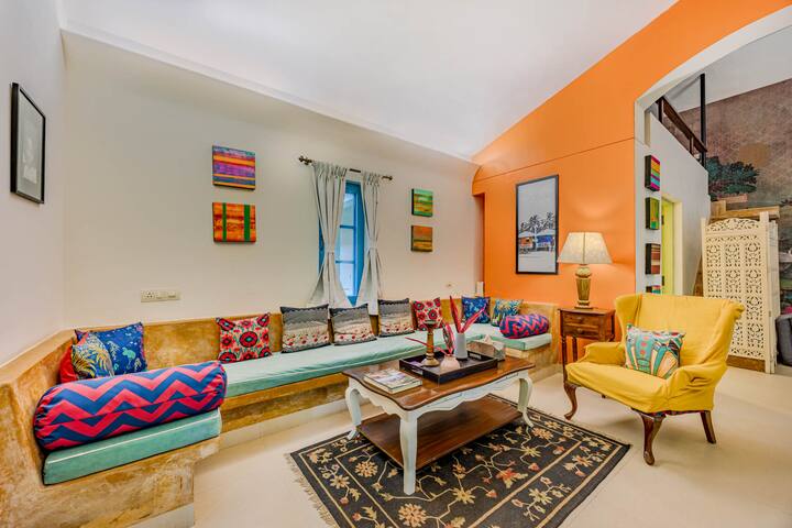 Living room image 2