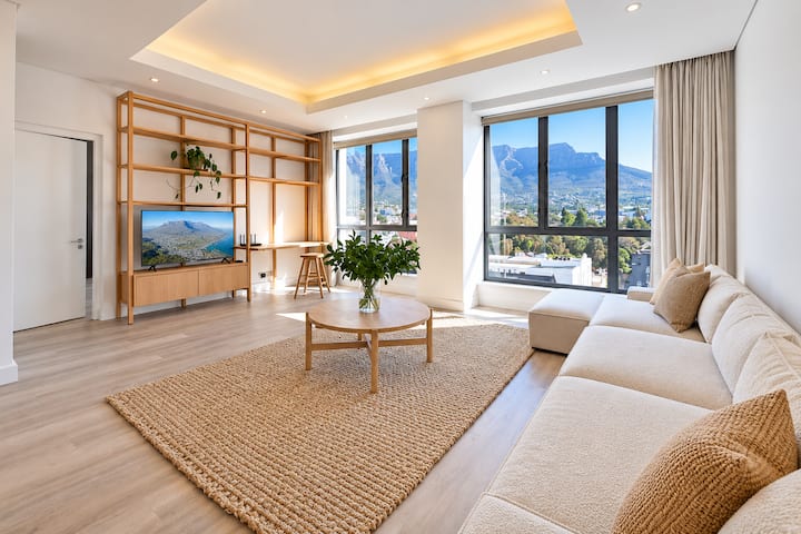 Designer Suite | Table Mountain & City Views - Le Cap