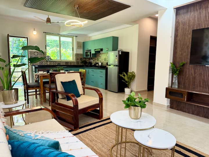 Living room image 1
