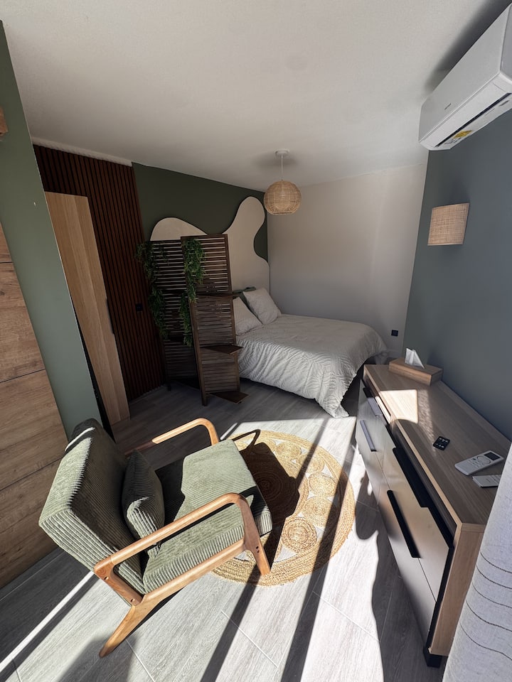 Suite Privée - Aéroport Marseille - Vitrolles