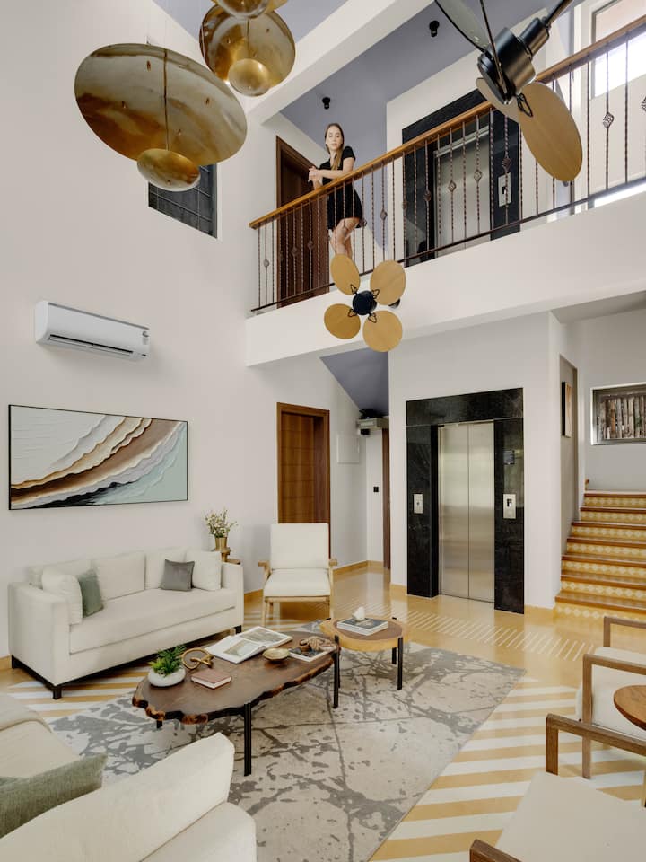 Living room image 10
